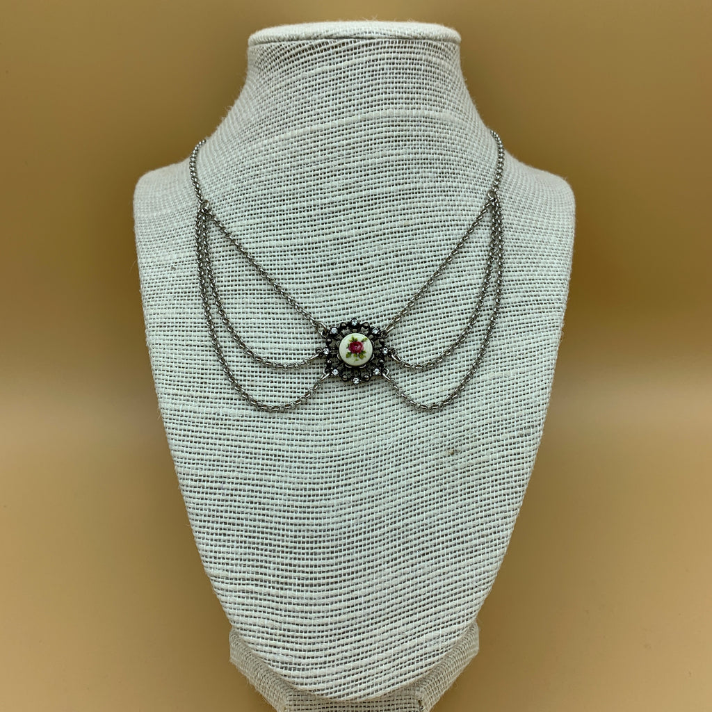 Dreireihiges Collier „Tanja“ mit Blumeneinlage und Swarovski®-Kristallen