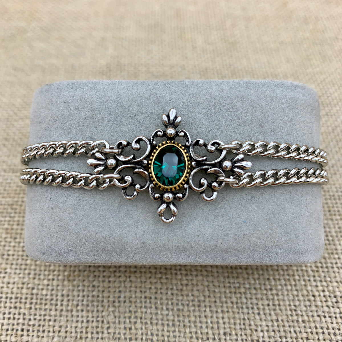 Zweireihiges Armband „Klari“ mit Swarovski®-Kristall im Mittelteil