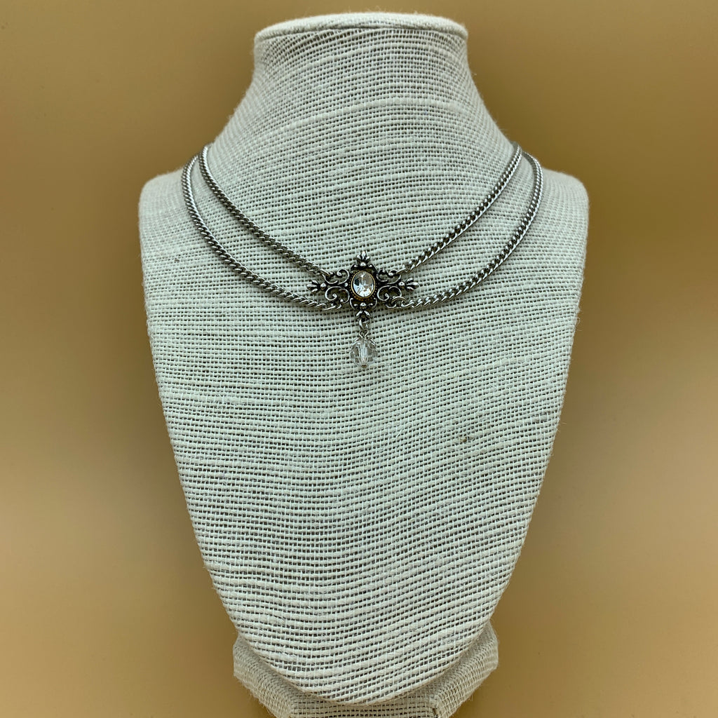 Zweireihiges Collier „Nati“ mit Swarovski®-Kristall im Zentrum