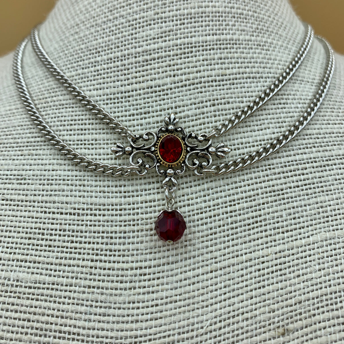 Zweireihiges Collier „Nati“ mit Swarovski®-Kristall im Zentrum