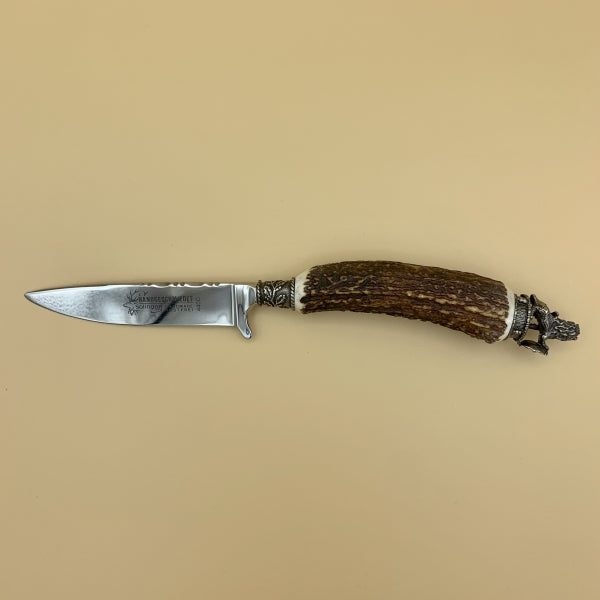 Trachtenmesser mit Horngriff und Kappe mit stehendem Löwen und Wappen, mit Lederscheide
