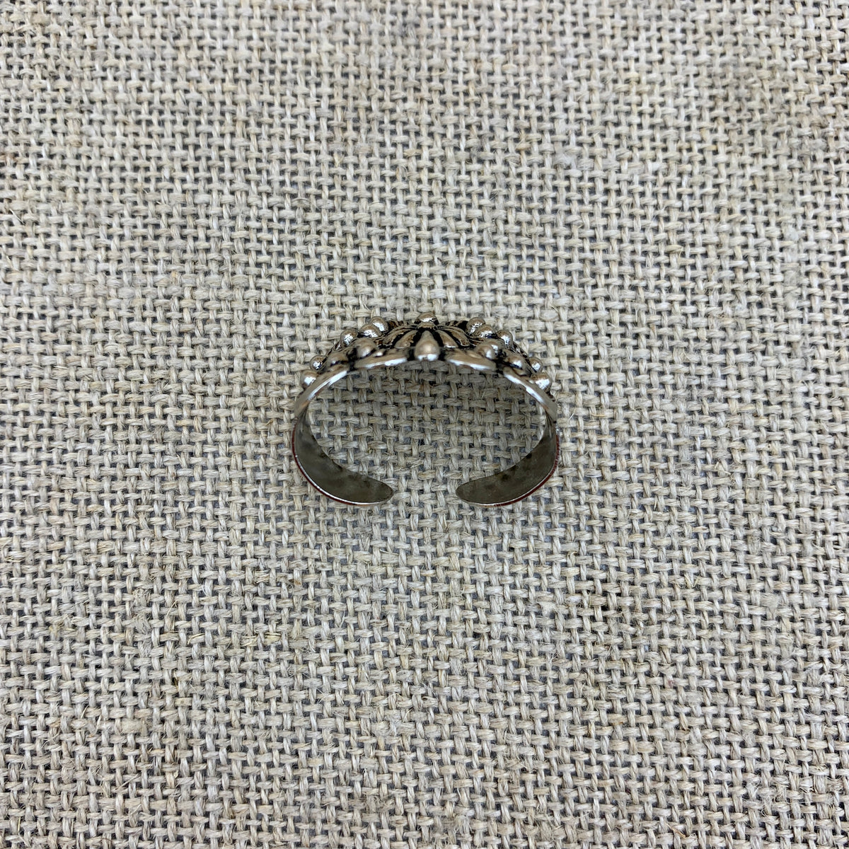 Krawattenring „2“ aus Metall für die Trachtenkrawatte