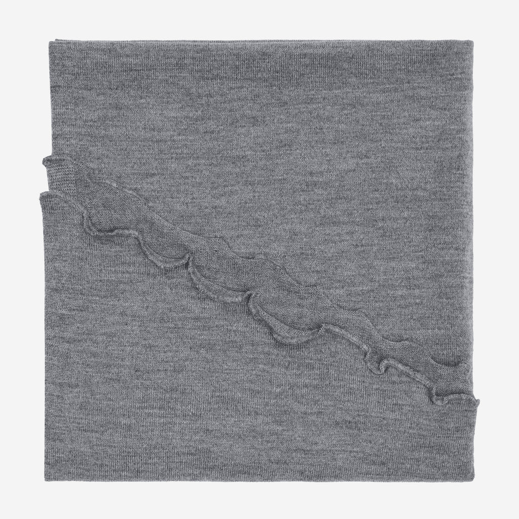 Merino-Strickstola mit Wellensaum