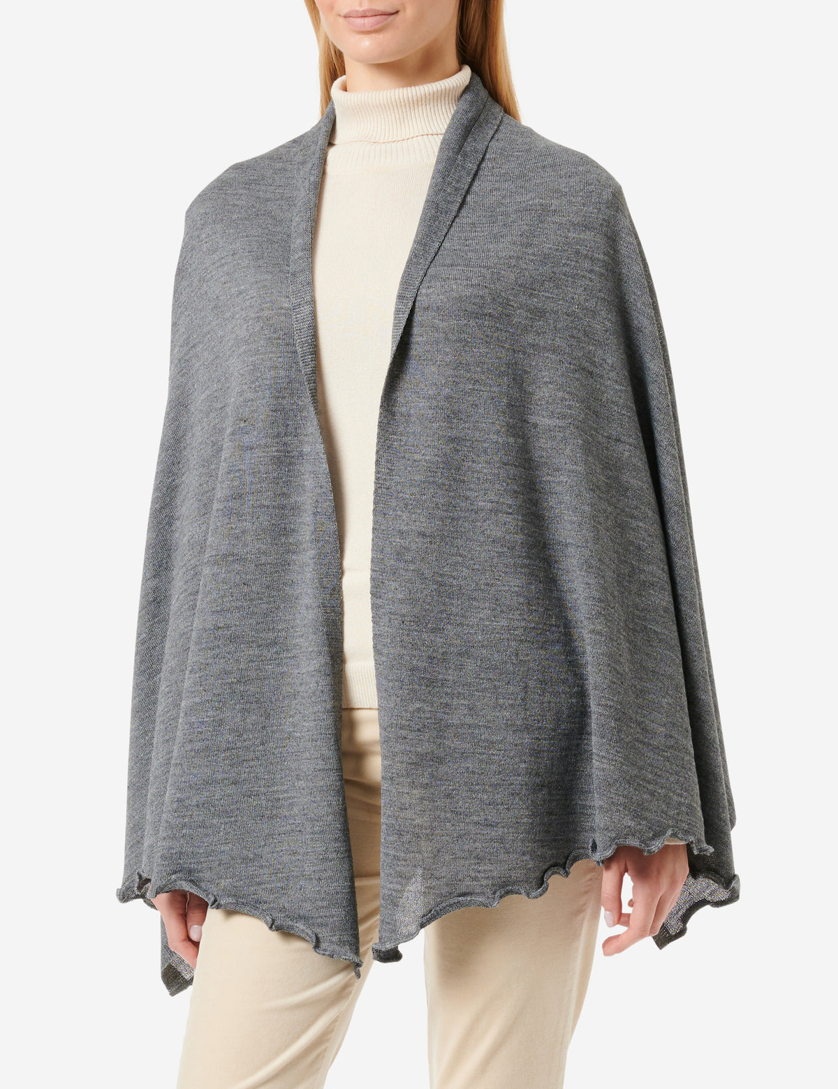 Fein gestrickte Merino-Strickstola mit Wellensaum