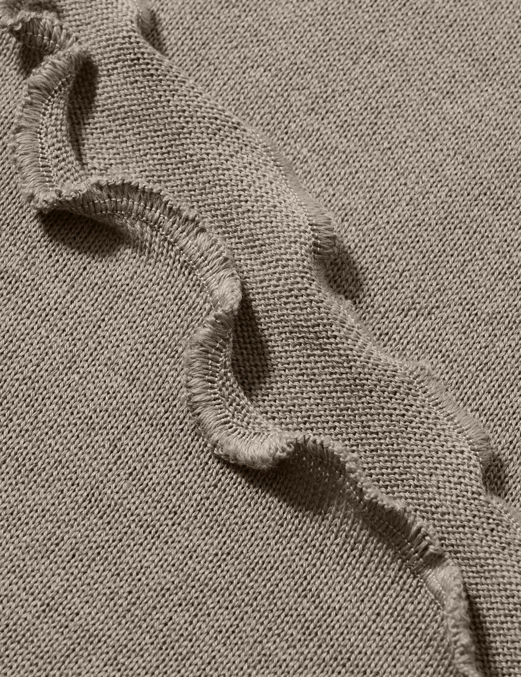 Merino-Strickstola mit Wellensaum